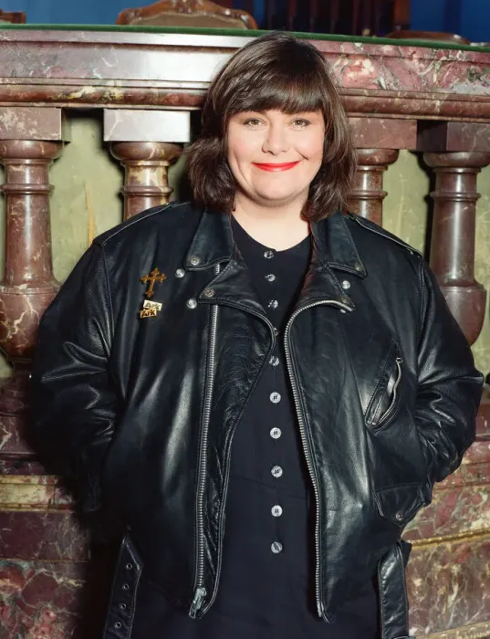 Framed Print : Actress and comedian Dawn French. 1st February 1991 Framed Print : Actress and comedian Dawn French. 1st February 1991