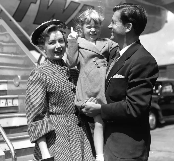Framed Print : Actress Deborah Kerr with her husband Anthony Bartley and their daughter Melane 1952 Framed Print : Actress Deborah Kerr with her husband Anthony Bartley and their daughter Melane 1952