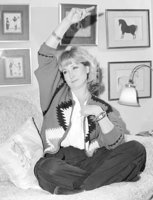 Framed Print : Actress Felicity Kendal prior to her TV programme Mistress in December 1984 Framed Print : Actress Felicity Kendal prior to her TV programme Mistress in December 1984