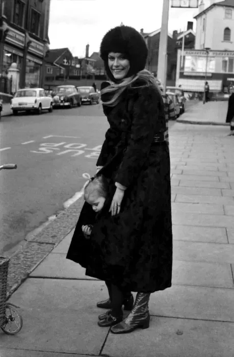 Framed Print : actress Francis Dean who lives in Fairfax Road, N. W. 6. wears a maxi-coat Framed Print : actress Francis Dean who lives in Fairfax Road, N. W. 6. wears a maxi-coat