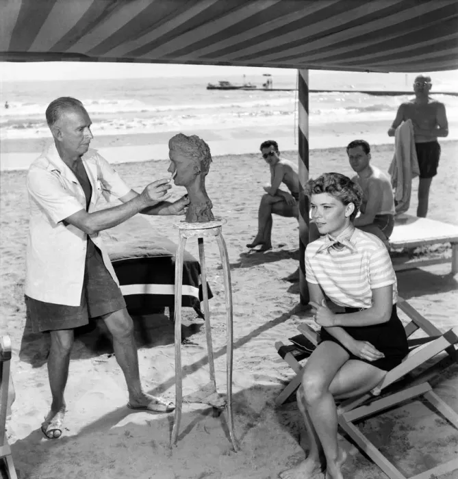 Framed Print : Actress Francis Farmer seen here having bust created on the beach near Venice Framed Print : Actress Francis Farmer seen here having bust created on the beach near Venice