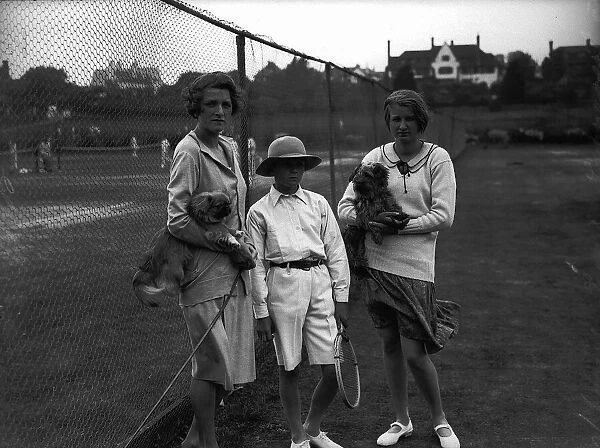 Actress Gladys Cooper with her children John and Joan Buckmaster
