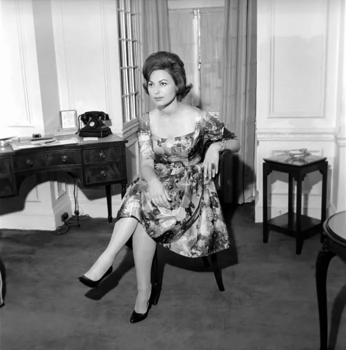 Framed Print : Actress Haya Harareet seen here in her London Hotel room. 3rd June 1960 Framed Print : Actress Haya Harareet seen here in her London Hotel room. 3rd June 1960