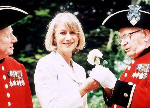 Actress Helen Mirren May1994, At the Chelsea Flower show with some pensioners
