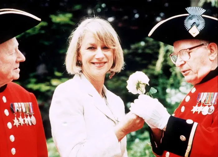 Framed Print : Actress Helen Mirren May1994, At the Chelsea Flower show with some pensioners Framed Print : Actress Helen Mirren May1994, At the Chelsea Flower show with some pensioners