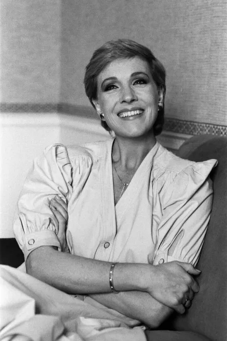 Framed Print : Actress Julie Andrews pictured at a London Hotel. 28th June 1983 Framed Print : Actress Julie Andrews pictured at a London Hotel. 28th June 1983