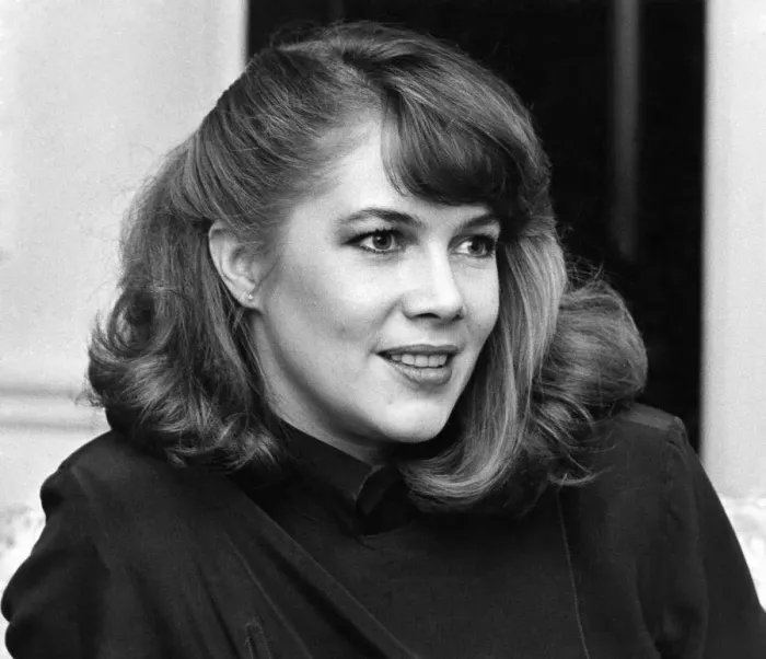 Framed Print : Actress Kathleen Turner. July 1982 P007159 Framed Print : Actress Kathleen Turner. July 1982 P007159