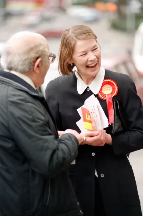 Framed Print : Actress and Labour candidate Glenda Jackson, election canvassing. 20th March 1992 Framed Print : Actress and Labour candidate Glenda Jackson, election canvassing. 20th March 1992