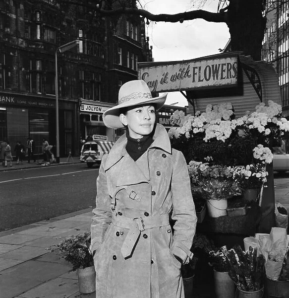 Actress Nanette Newman pictured in Sloane Square, London. 17th November 1973