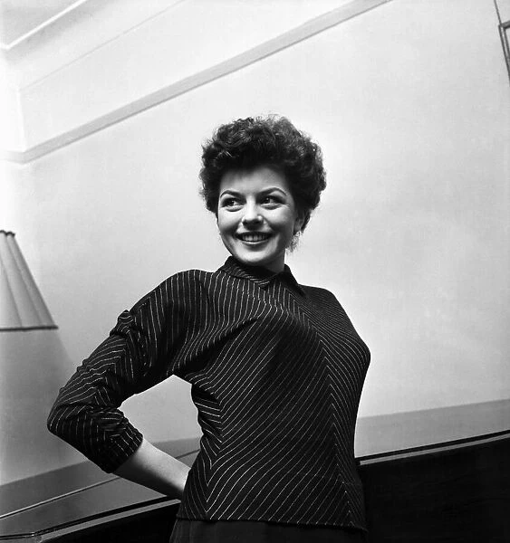 Actress and former 'Nippy'Joan Rice. March 1952 C1232-001