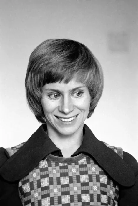 Framed Print : Actress Rita Tushingham. January 1975 75-00428-005 Framed Print : Actress Rita Tushingham. January 1975 75-00428-005