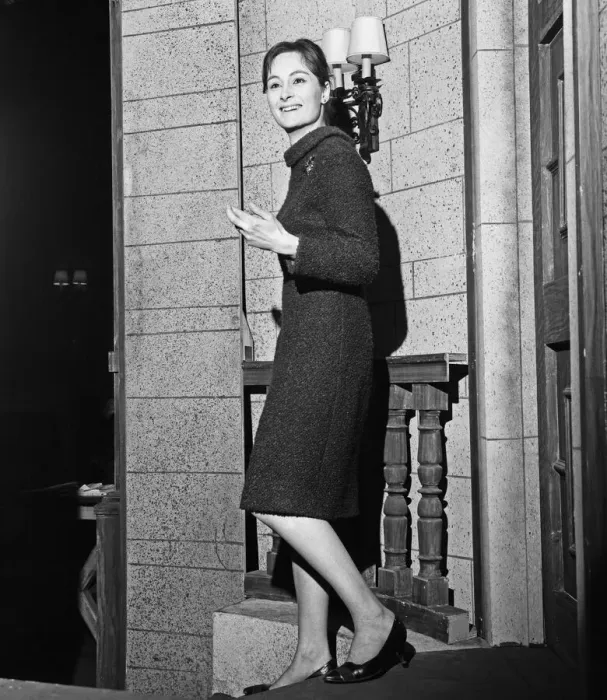 Framed Print : Actress Rosalind Worth backstage at the Ambassadors Theatre in London before her Framed Print : Actress Rosalind Worth backstage at the Ambassadors Theatre in London before her