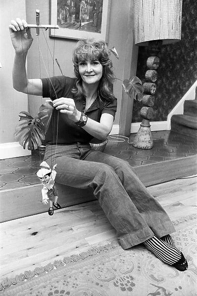 Actress Sheila Hancock. 22nd January 1972