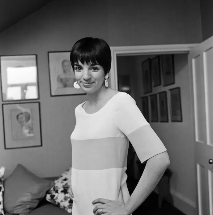 Framed Print : Actress and singer Liza Minnelli in London. 5th May 1966 Framed Print : Actress and singer Liza Minnelli in London. 5th May 1966