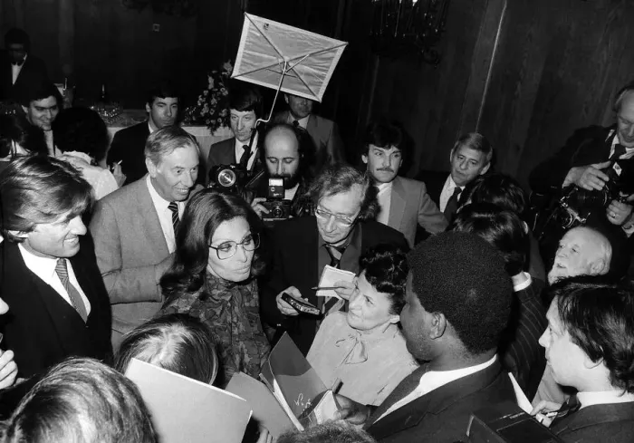 Framed Print : Actress Sophia Loren at press conference Framed Print : Actress Sophia Loren at press conference
