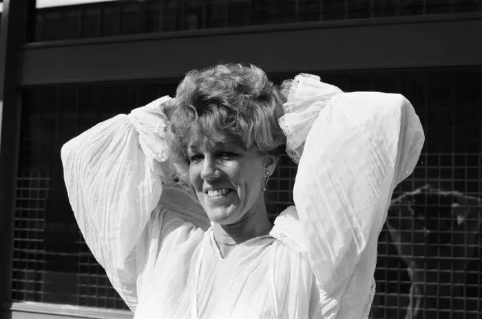 Framed Print : Actress Sue Nicholls. 25th March 1982 Framed Print : Actress Sue Nicholls. 25th March 1982