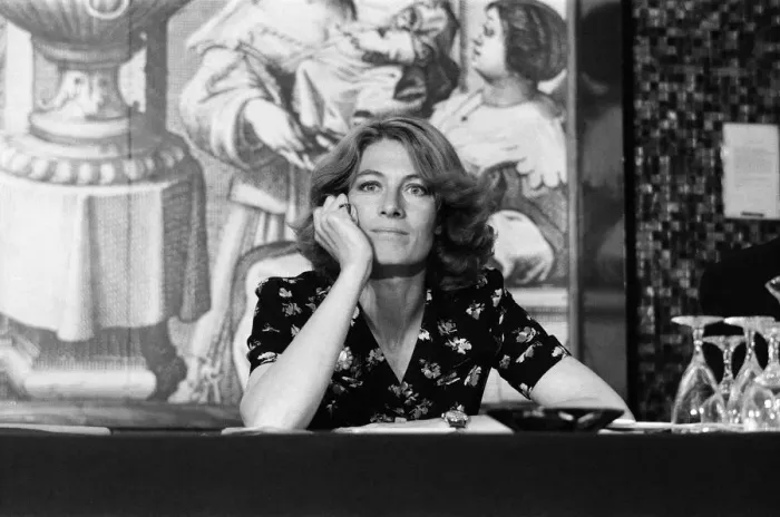 Framed Print : Actress Vanessa Redgrave. 21st September 1974 Framed Print : Actress Vanessa Redgrave. 21st September 1974