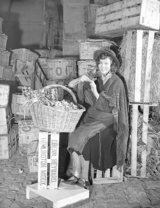 Framed Print : Actress Wendy Hiller as Eliza Doolittle on the set of Pygmalion Clothing Laddered