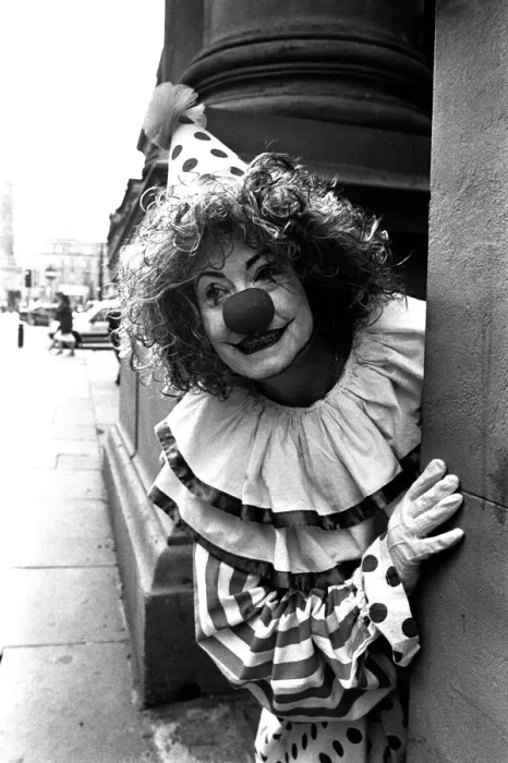 Framed Print : Actress Wendy Richard plays the clown in Newcastle in September, 1989
