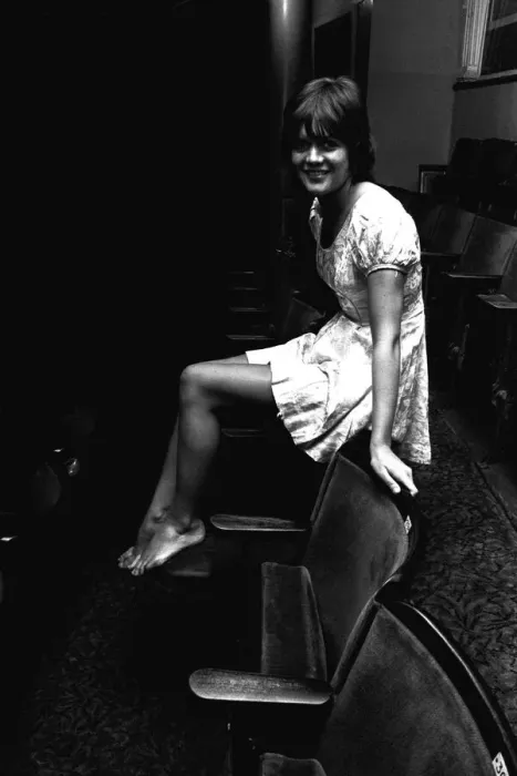 Framed Print : Actrress Sally Geeson at the Sunderland Empire where she was starring in the play Framed Print : Actrress Sally Geeson at the Sunderland Empire where she was starring in the play