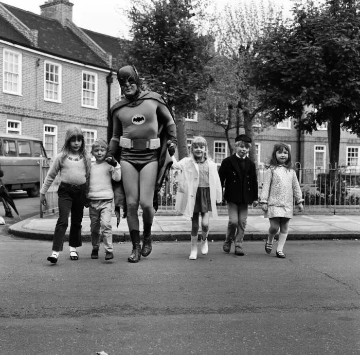 Framed Print : Adam West as Batman helps out with road safety campaign in London which is being Framed Print : Adam West as Batman helps out with road safety campaign in London which is being