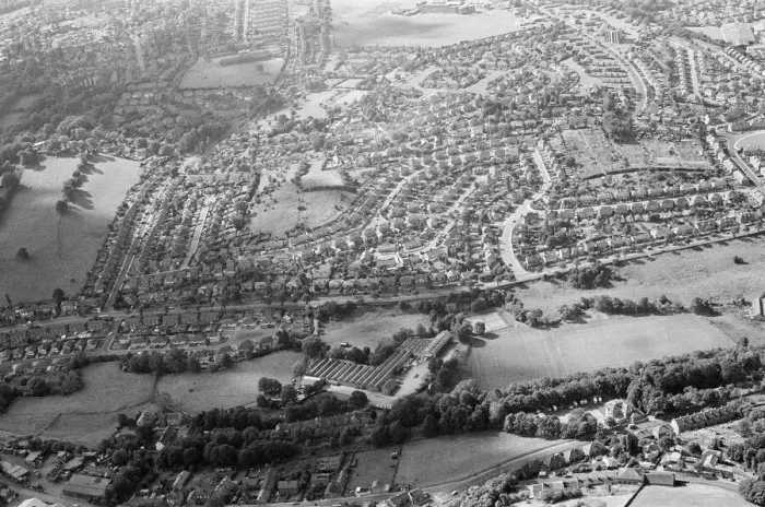 Framed Print : Aerial Pix, Huddersfield, West Yorkshire, England, 19th September 1986 Framed Print : Aerial Pix, Huddersfield, West Yorkshire, England, 19th September 1986