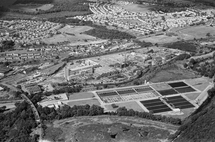 Framed Print : Aerial Pix, Huddersfield, West Yorkshire, England, 19th September 1986 Framed Print : Aerial Pix, Huddersfield, West Yorkshire, England, 19th September 1986