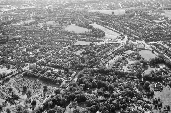 Framed Print : Aerial Pix, Huddersfield, West Yorkshire, England, 19th September 1986 Framed Print : Aerial Pix, Huddersfield, West Yorkshire, England, 19th September 1986
