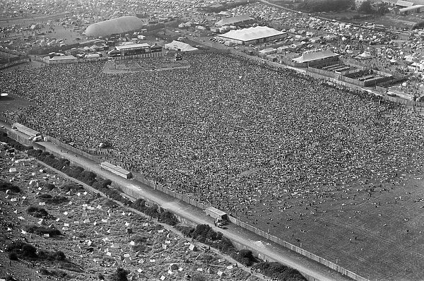 An aerial view of the 120, 000 pop fans massed together at Freshwater on the Isle of Wight
