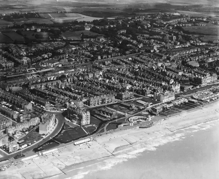Framed Print : Aerial view of Bexhill-on-Sea