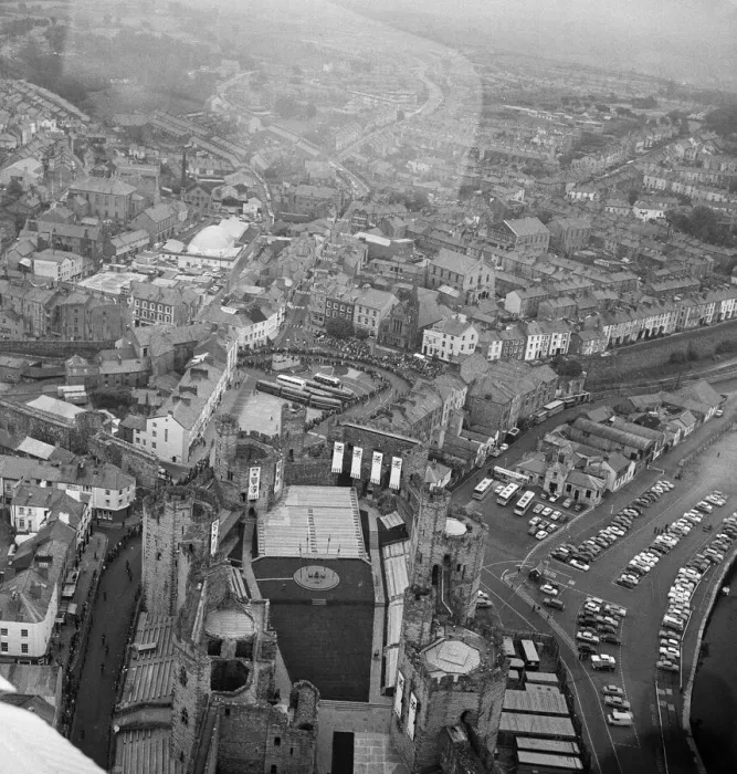 Framed Print : An aerial view of Caernarfon Castle the day before the Investiture of Prince Charles Framed Print : An aerial view of Caernarfon Castle the day before the Investiture of Prince Charles