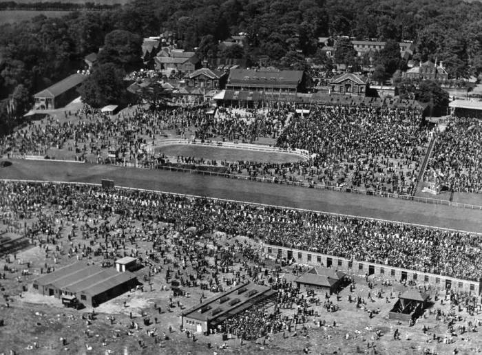 Framed Print : Aerial view of Gosforth Park on Northumberland Plate Day 23rd June 1949
