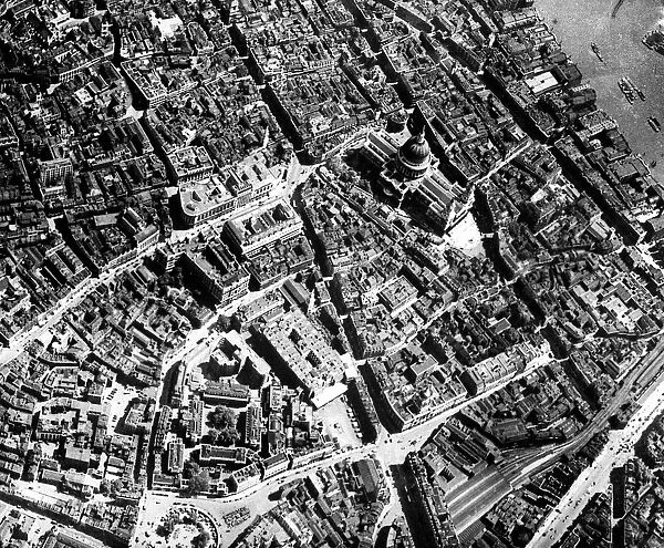 Aeriel view of St Paul Cathedral London after air raid damage during WW2