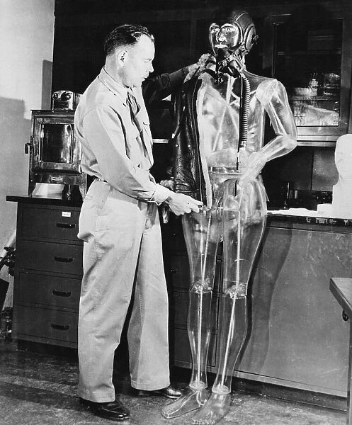 Aero medical laboratory. Plastic man