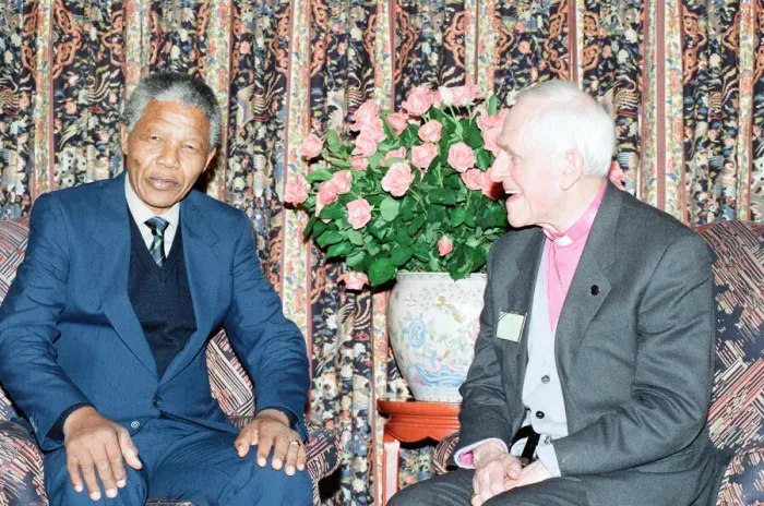 Framed Print : African National Congress (ANC) leader Nelson Mandela on his first trip to the United