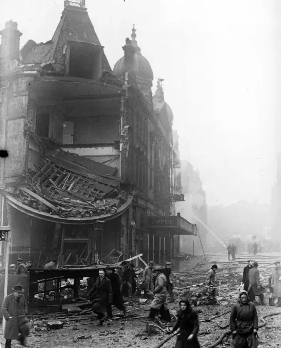 Framed Print : Aftermath of air raid attack, Empire Theatre, London. Circa 1941 Framed Print : Aftermath of air raid attack, Empire Theatre, London. Circa 1941