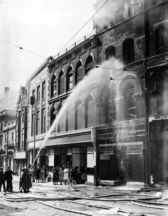 Framed Print : Aftermath of an air raid on Old Town Street, Plymouth, Devon. 21st April 1941 Framed Print : Aftermath of an air raid on Old Town Street, Plymouth, Devon. 21st April 1941
