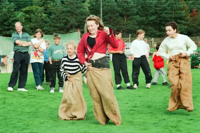 Framed Print : Agricultural Show Castleton, 11th September 1993. Pictured. Sack race at Castleton show Framed Print : Agricultural Show Castleton, 11th September 1993. Pictured. Sack race at Castleton show