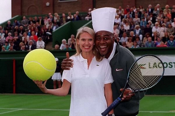Ainsley Harriott TV Chef July 1998 Presenter of tv cook show Can t Cook Won