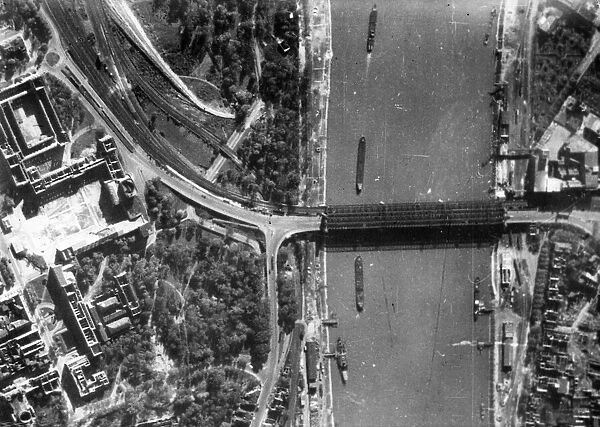 Air reconnaissance photograph of the road and rail bridge between Kaiserlautern