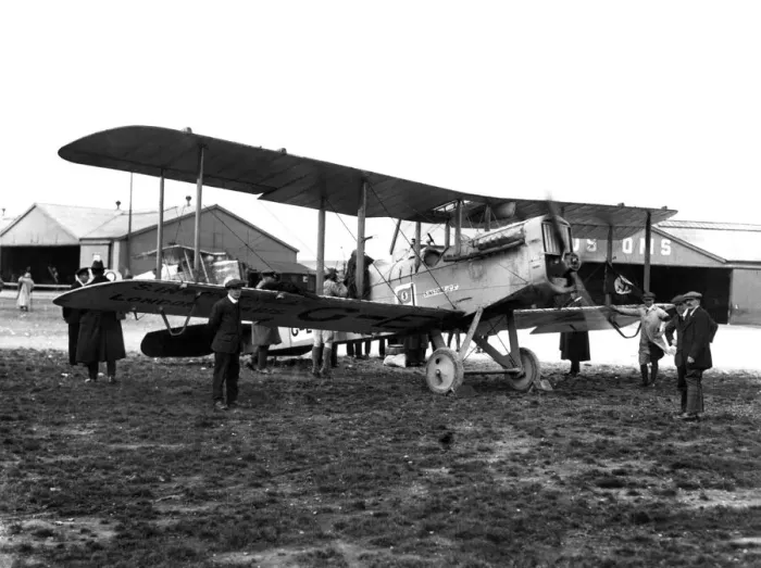 Framed Print : This Airco DH-4 operated a service from Londons Croydon Airport to Paris
