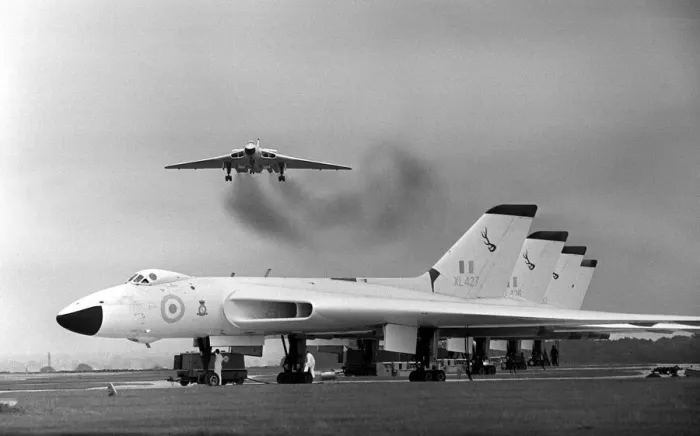 Framed Print : Aircraft Avro Vulcan B2 bomber July 1963 line up at RAF Wittering as a Vulcan