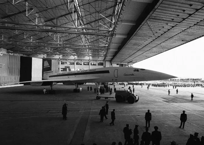 Framed Print : Aircraft BAC Aerospatiale Concorde 001 - roll out of the French built Concorde 001 Framed Print : Aircraft BAC Aerospatiale Concorde 001 - roll out of the French built Concorde 001