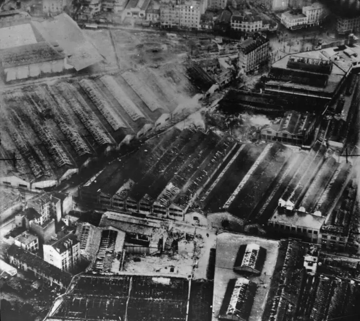 Framed Print : Aircraft of the RAF attack industrial works in Paris, occupied France during the Second Framed Print : Aircraft of the RAF attack industrial works in Paris, occupied France during the Second