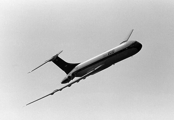 Aircraft Vickers Super VC10 at the Biggin Hill Air Show August 1964