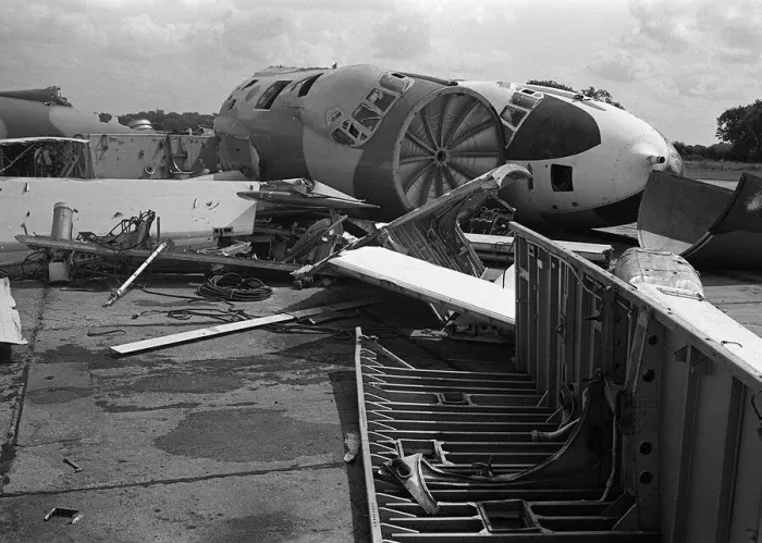 Framed Print : Aircraft Vickers Valliant Scrapped August 1965 - Vickers Valliant V force bombers lay in Framed Print : Aircraft Vickers Valliant Scrapped August 1965 - Vickers Valliant V force bombers lay in