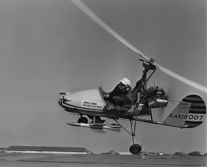 Framed Print : Aircraft Wallis Autogyro - August 1967 Group Captain Ken McHaddie demonstrates Framed Print : Aircraft Wallis Autogyro - August 1967 Group Captain Ken McHaddie demonstrates
