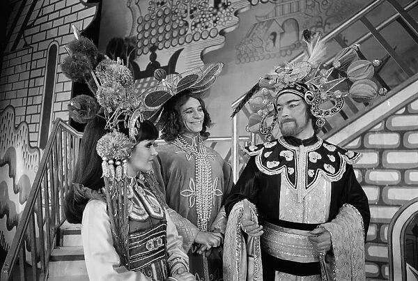 Aladdin, Pantomime, Photo-call, Birmingham Hippodrome, 20th December 1974