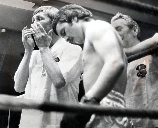 Alan Buchanan boxer 11th June 1973 fighting St Andrews boxing club lost