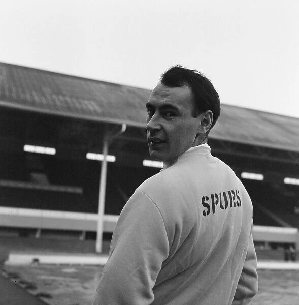 Alan Gilzean, Spurs new signing from Dundee, at a cost of 72, 500 pounds